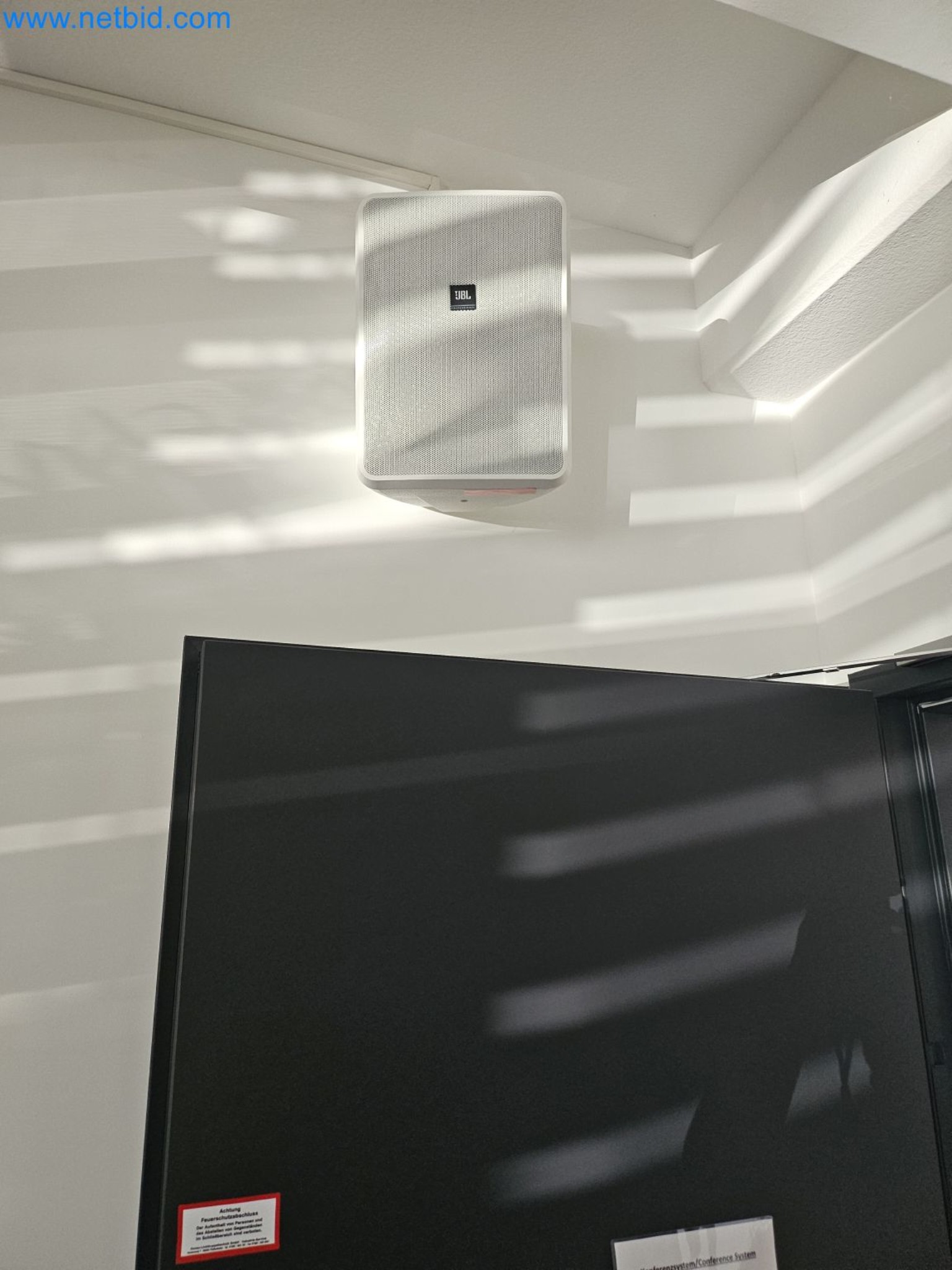2 Aktivlautsprecher JBL